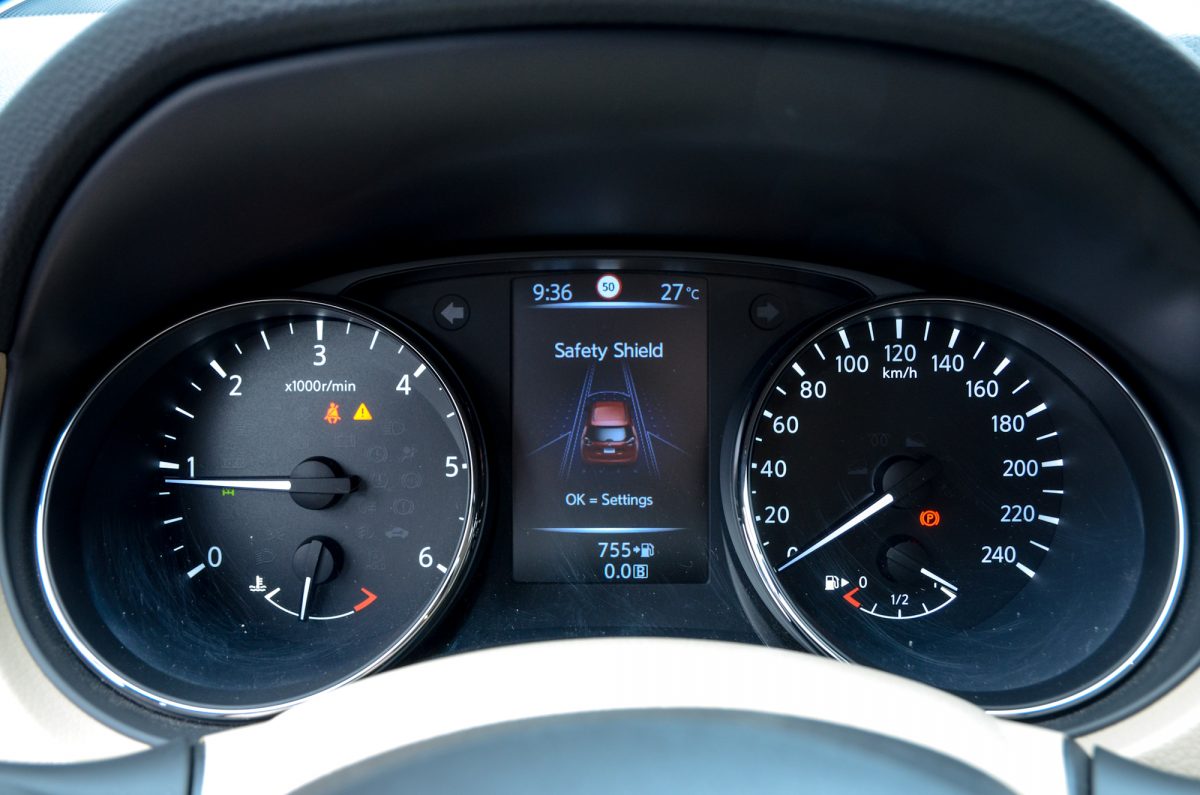 NISSAN X-TRAIL