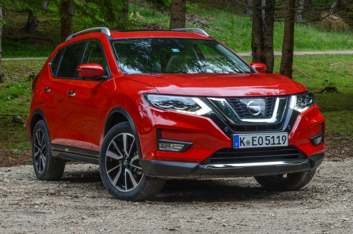 NISSAN X-TRAIL