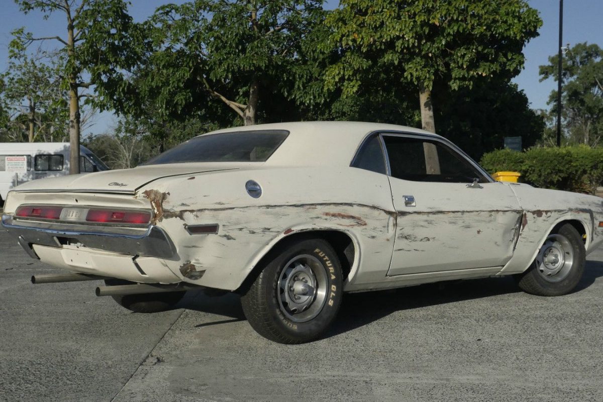 DODGE CHALLENGER