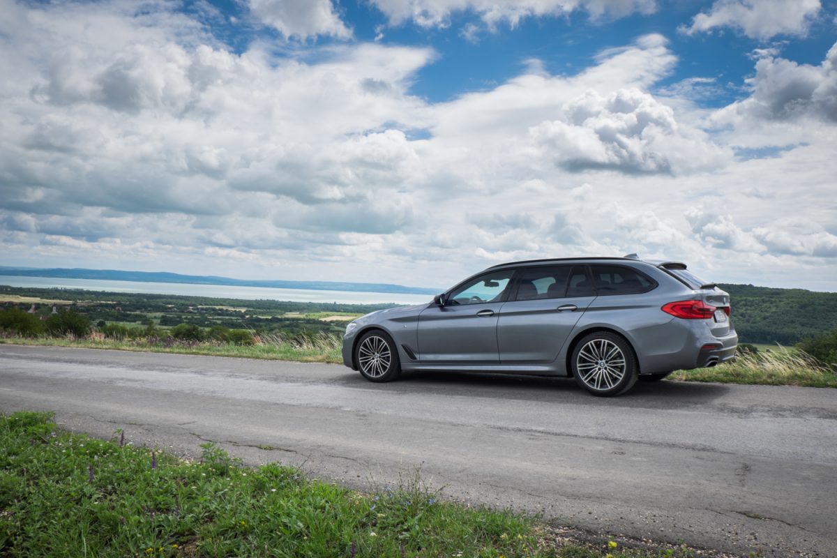 BMW 5-ÖS SOROZAT
