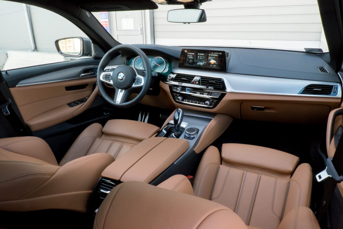 BMW 5-ÖS SOROZAT