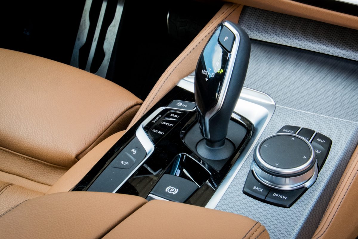 BMW 5-ÖS SOROZAT