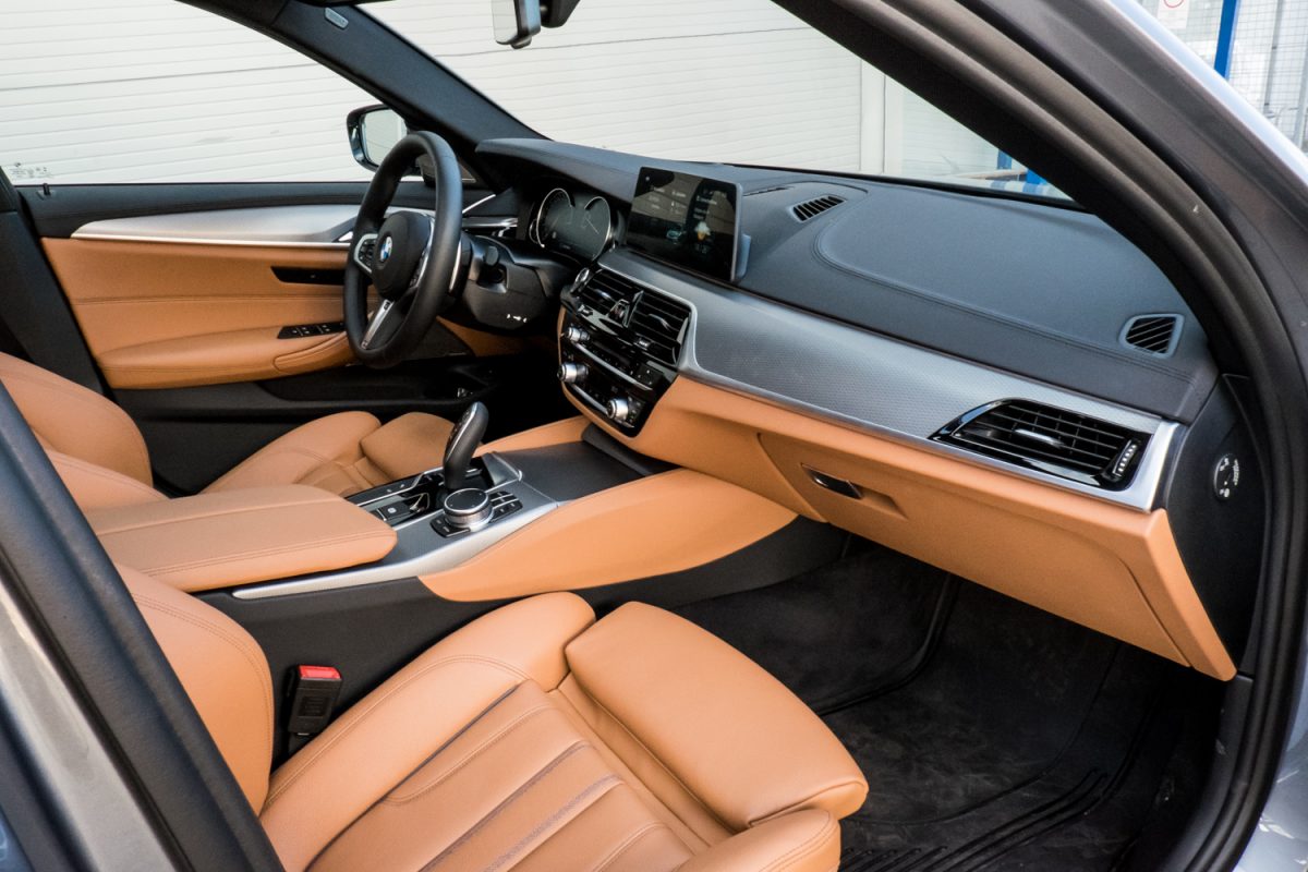 BMW 5-ÖS SOROZAT