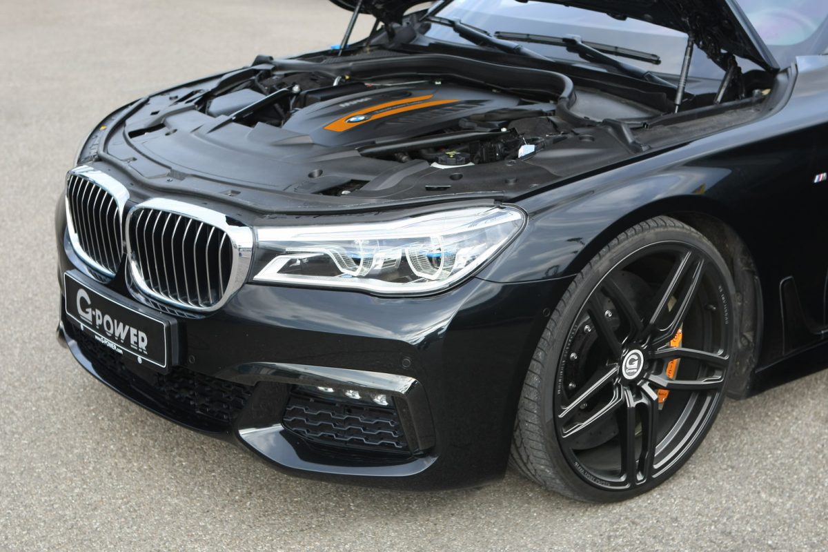 BMW 7-ES SOROZAT