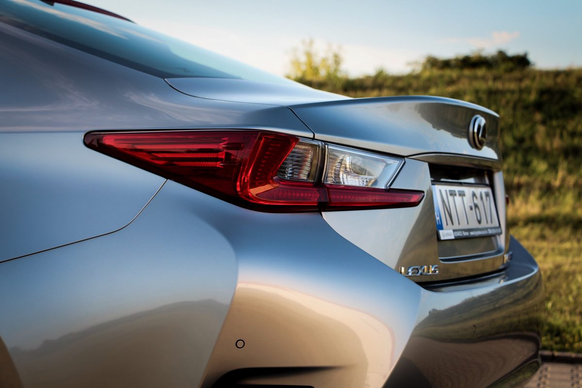 LEXUS RC-F