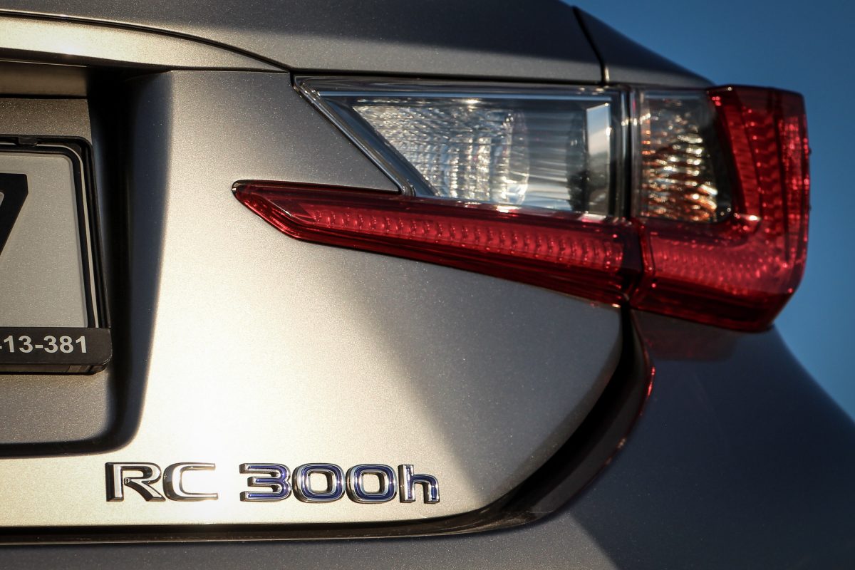 LEXUS RC-F