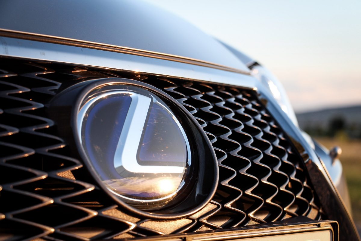 LEXUS RC-F