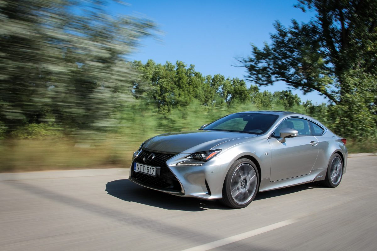 LEXUS RC-F