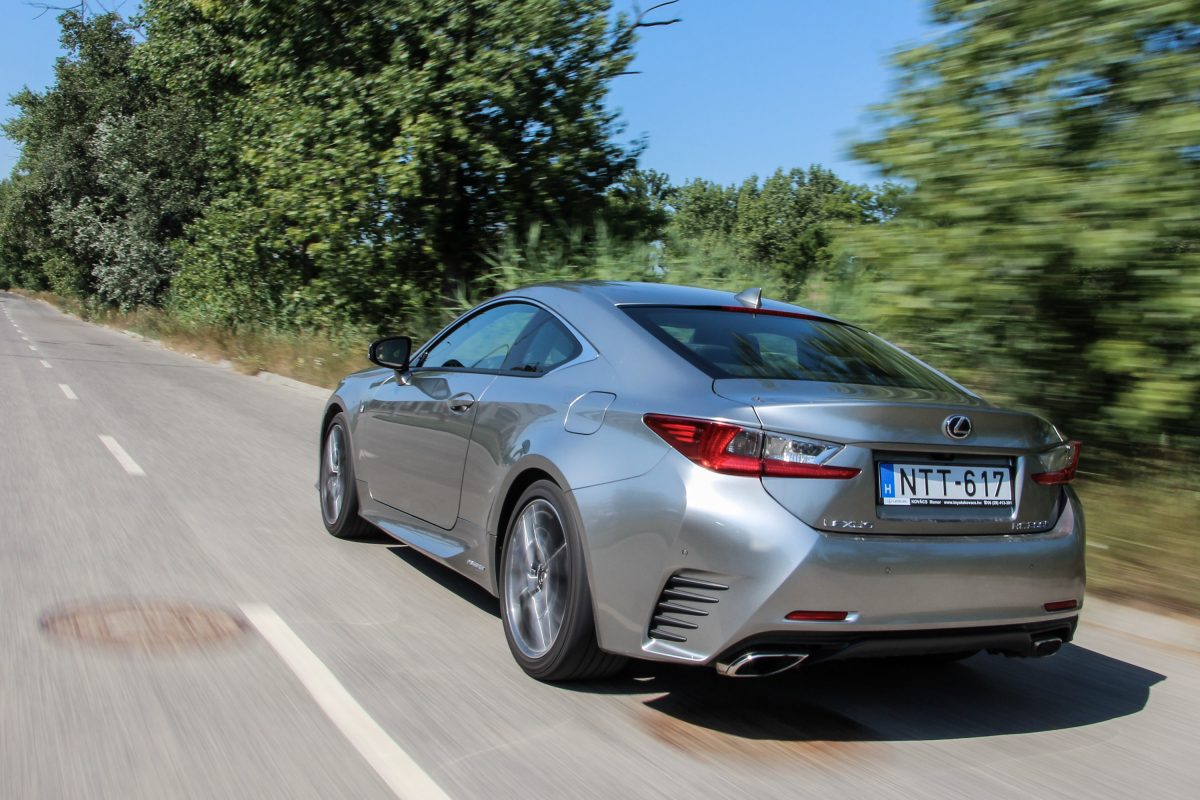 LEXUS RC-F