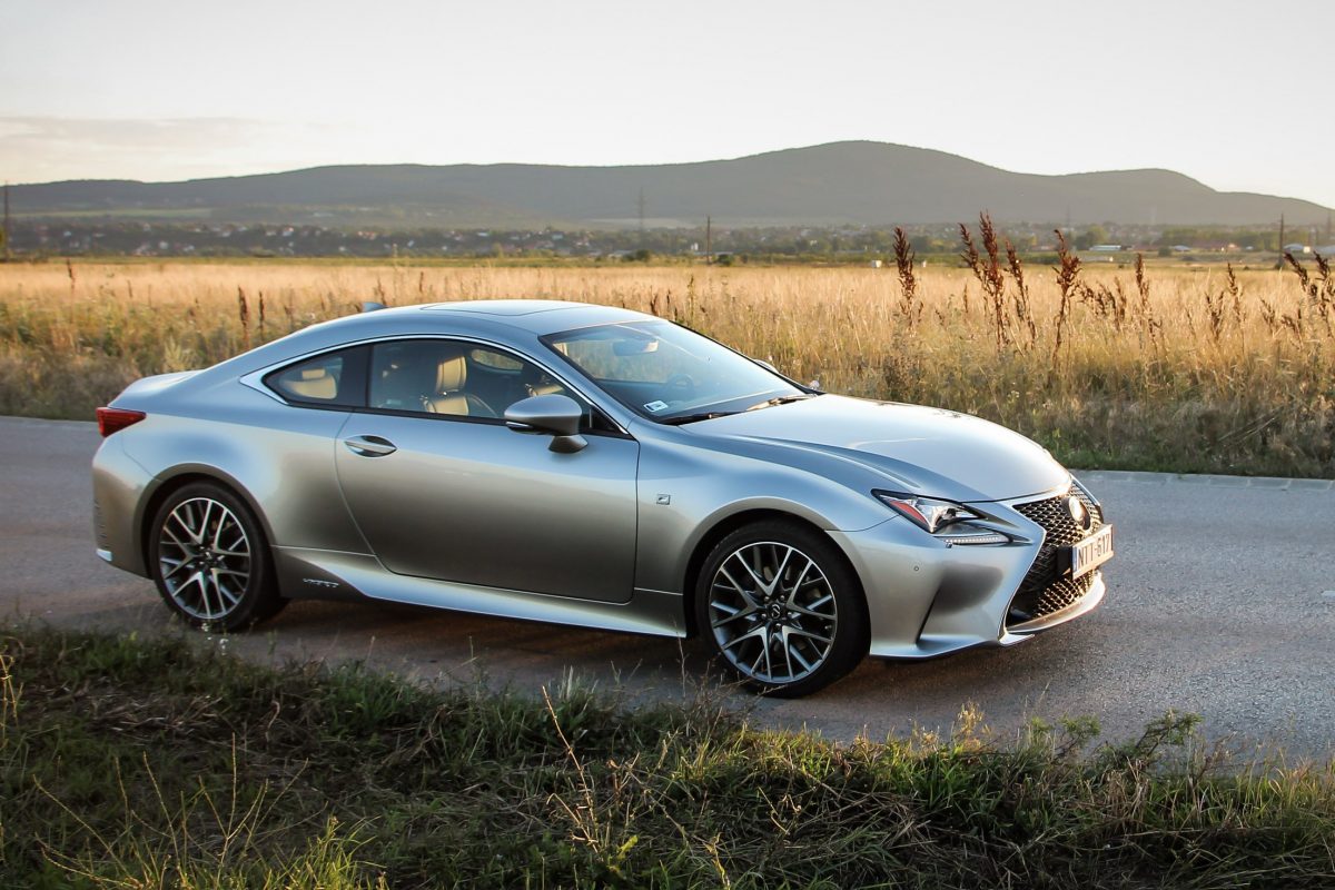 LEXUS RC-F