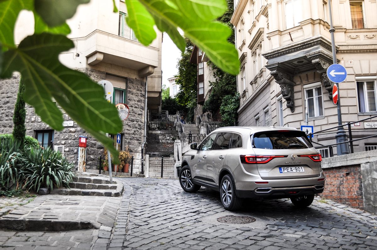 RENAULT KOLEOS