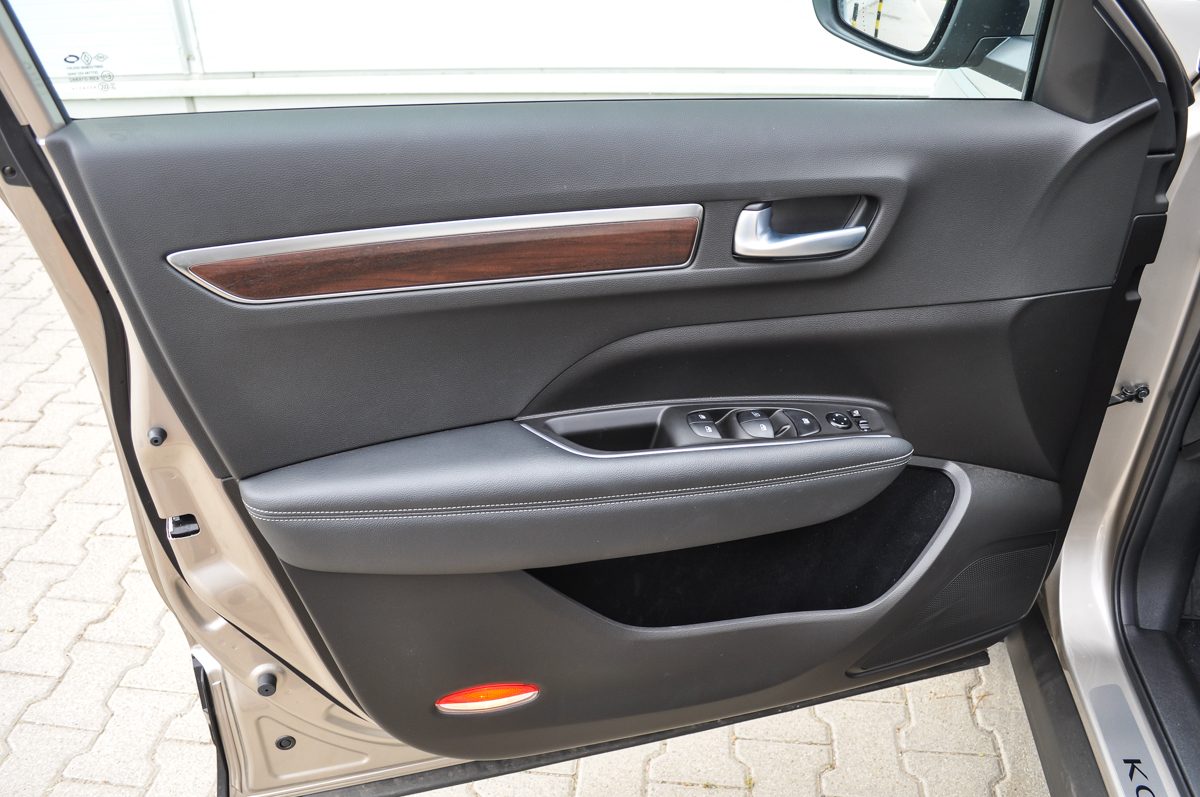 RENAULT KOLEOS