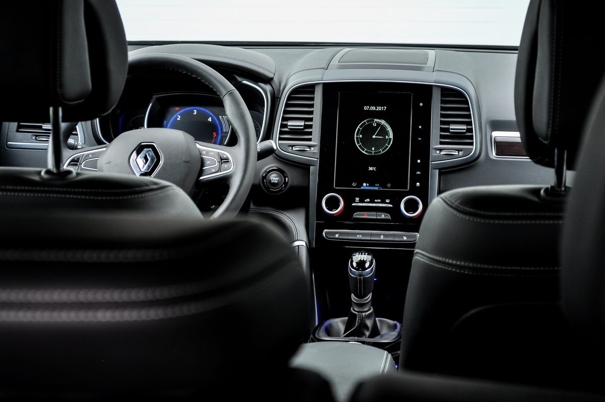 RENAULT KOLEOS