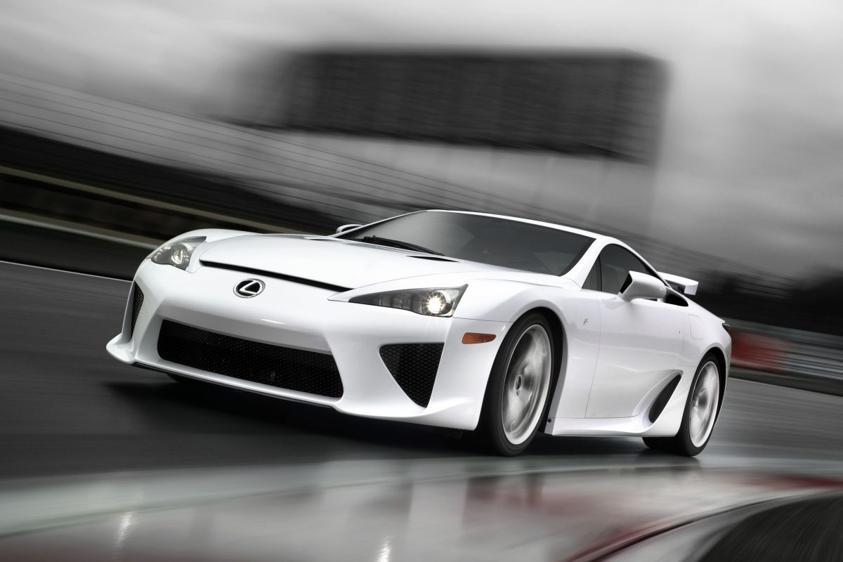 LEXUS