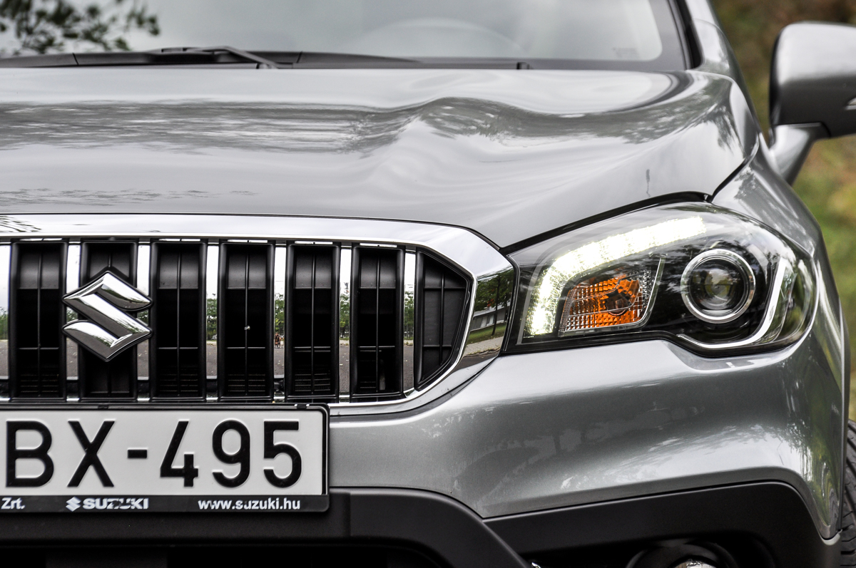 SUZUKI SX4 S-CROSS