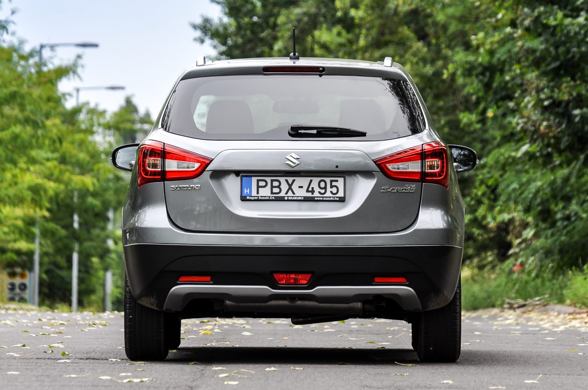 SUZUKI SX4 S-CROSS