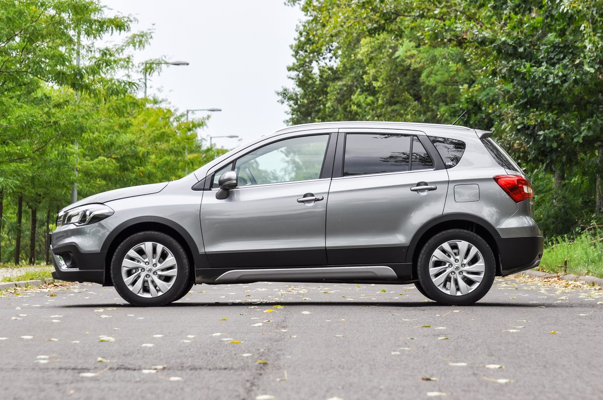 SUZUKI SX4 S-CROSS