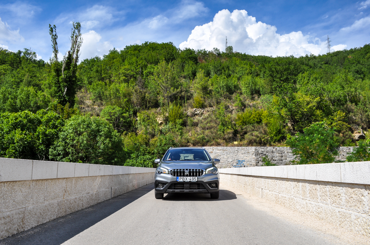 SUZUKI SX4 S-CROSS
