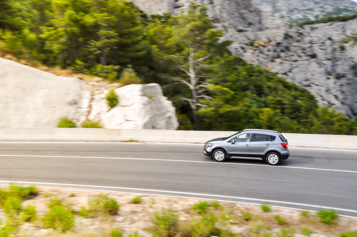 SUZUKI SX4 S-CROSS