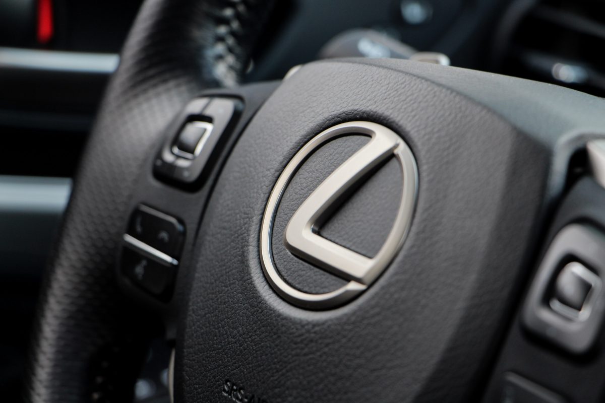 LEXUS RC-F