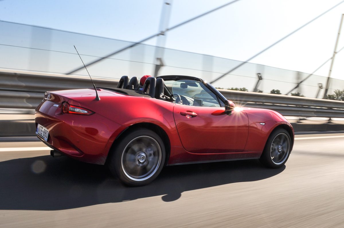 MAZDA MX-5