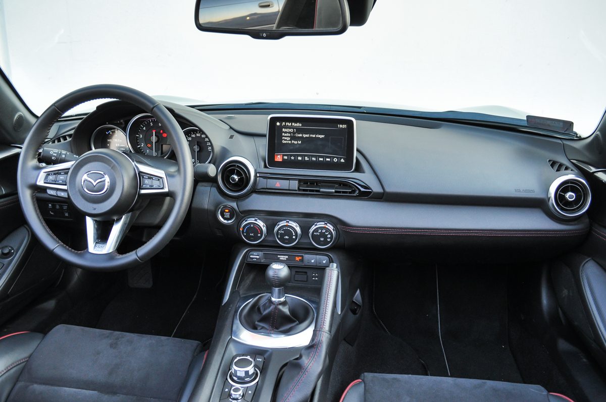 MAZDA MX-5