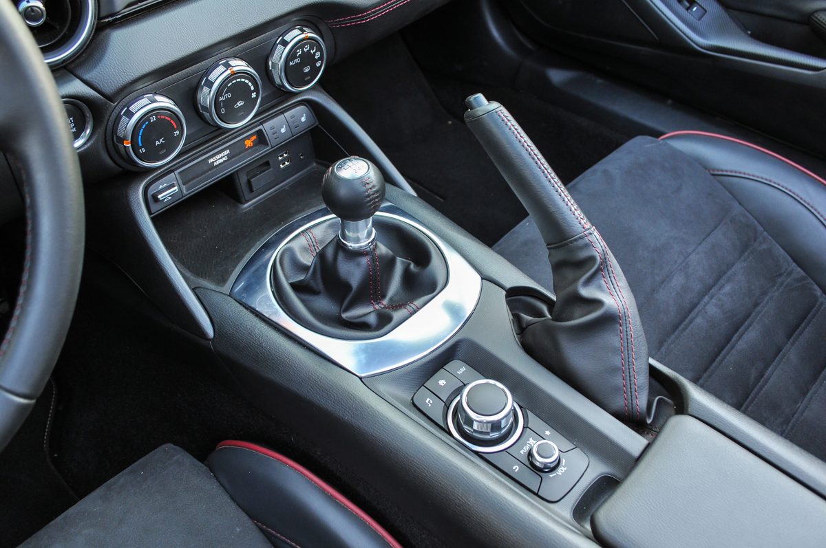 MAZDA MX-5