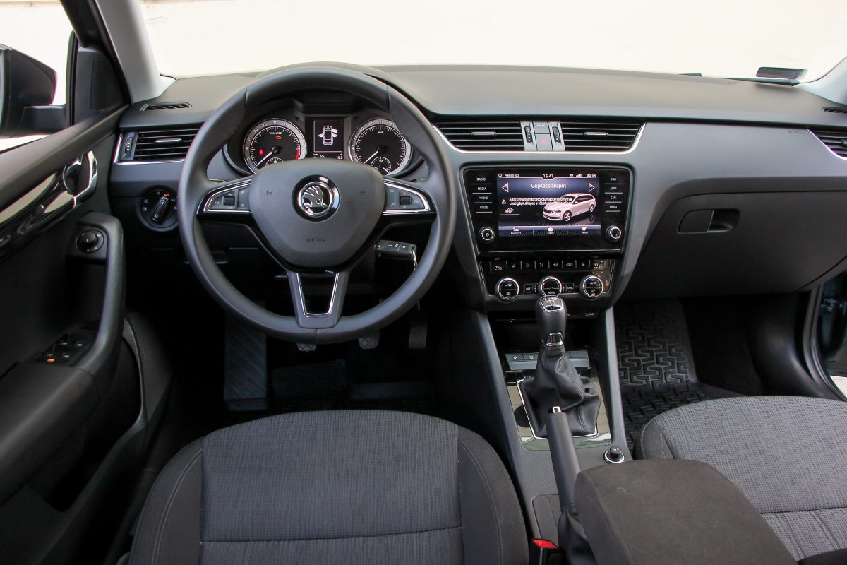 SKODA OCTAVIA
