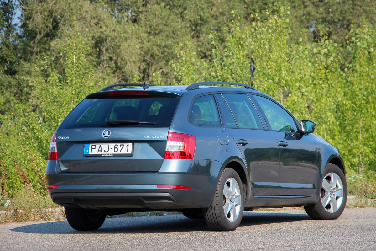 SKODA OCTAVIA