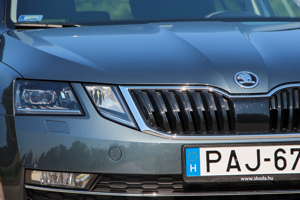 SKODA OCTAVIA