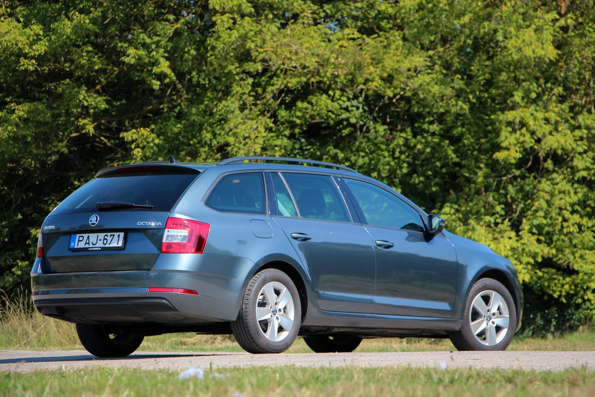 SKODA OCTAVIA