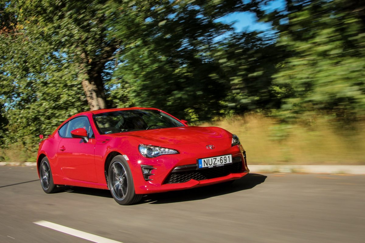 TOYOTA GT86