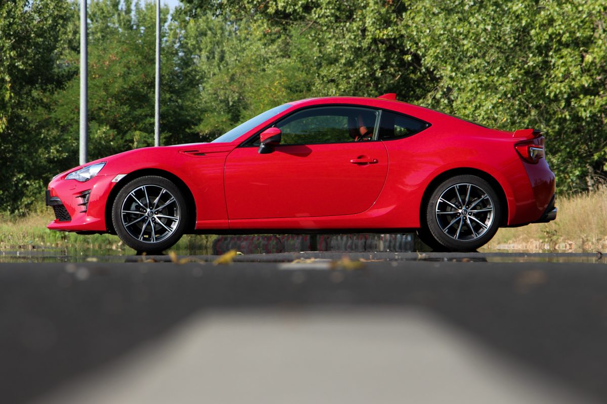 TOYOTA GT86