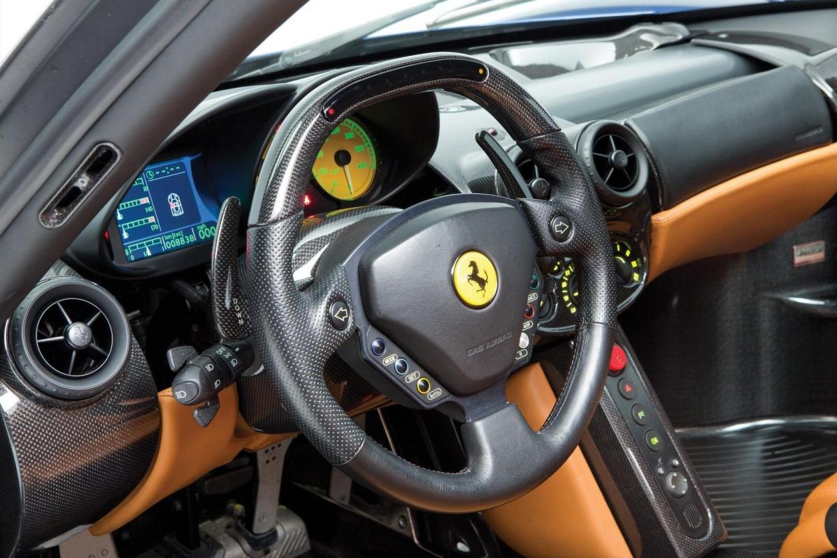 FERRARI ENZO