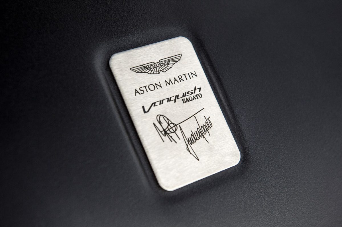 ASTON MARTIN VANQUISH