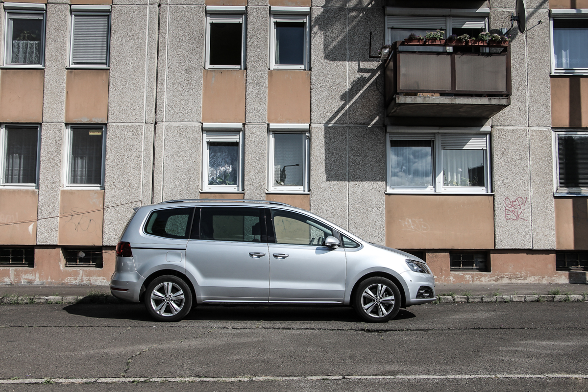 SEAT ALHAMBRA