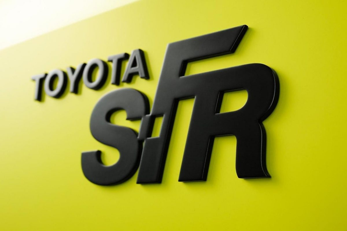 TOYOTA SUPRA