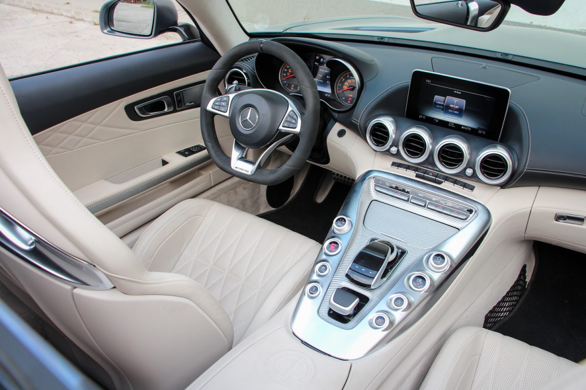 MERCEDES-AMG GT
