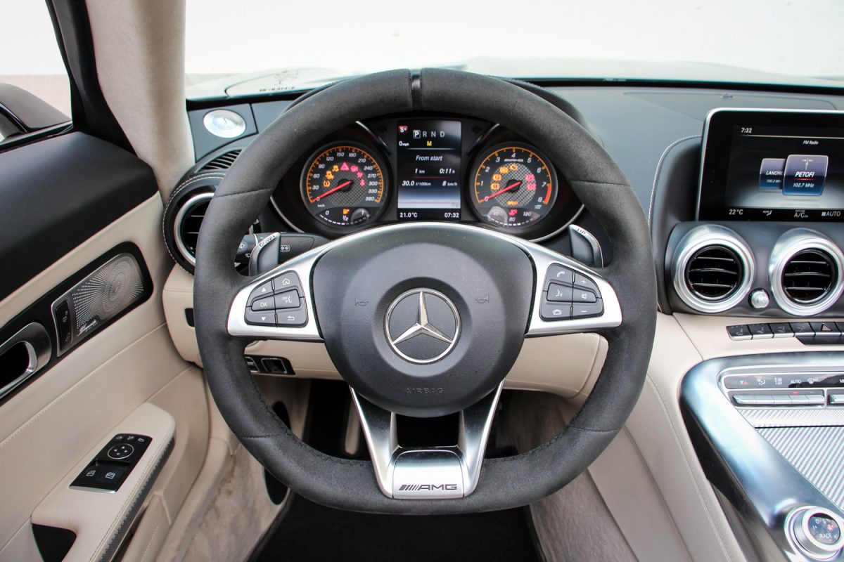 MERCEDES-AMG GT