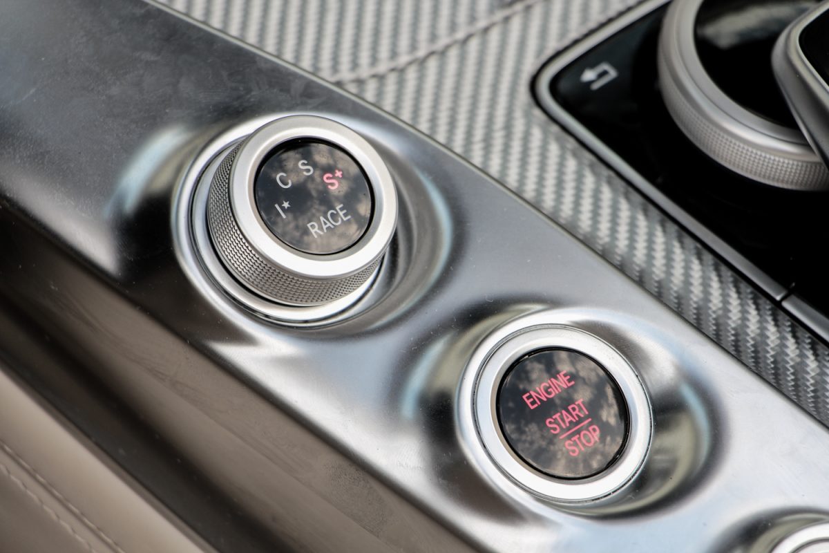 MERCEDES-AMG GT