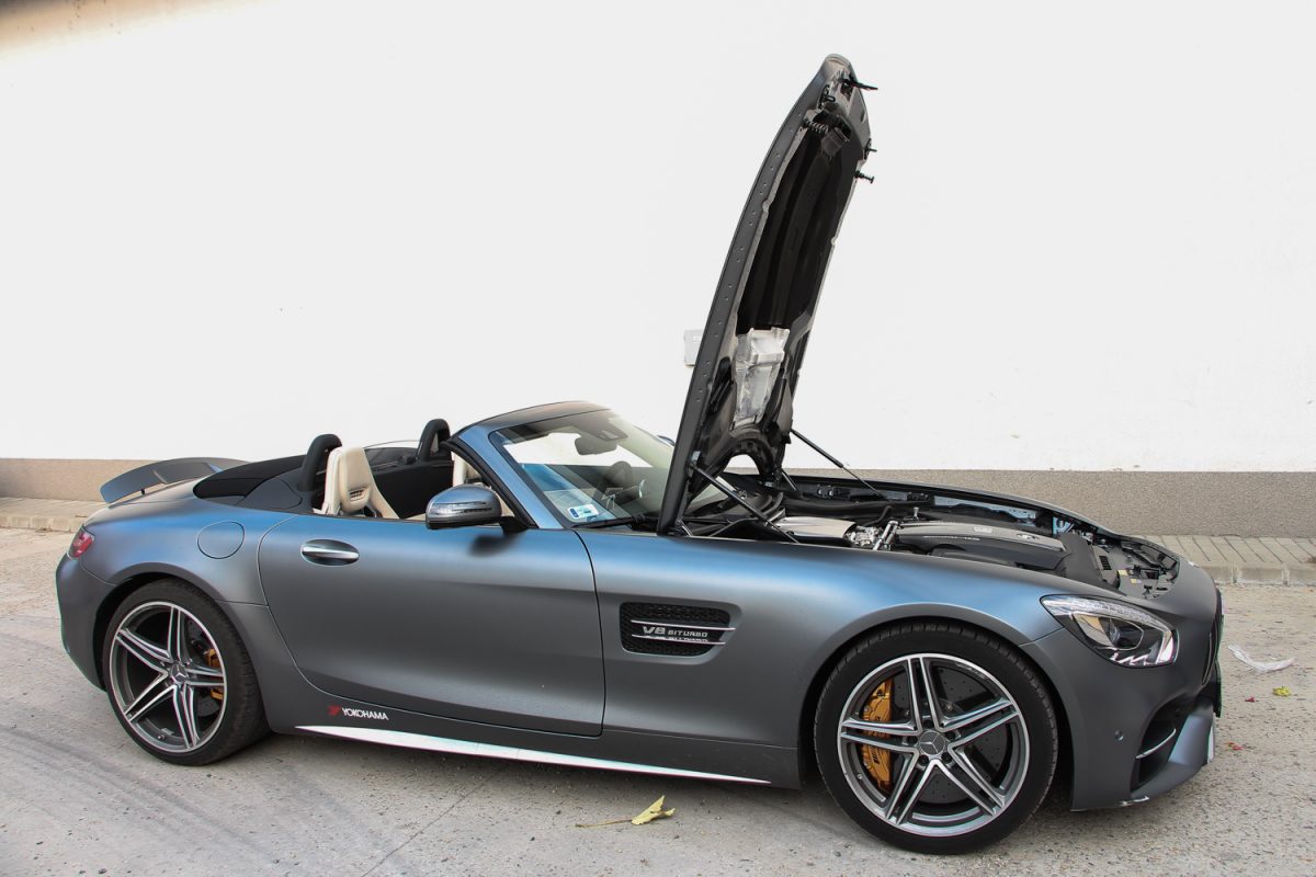 MERCEDES-AMG GT
