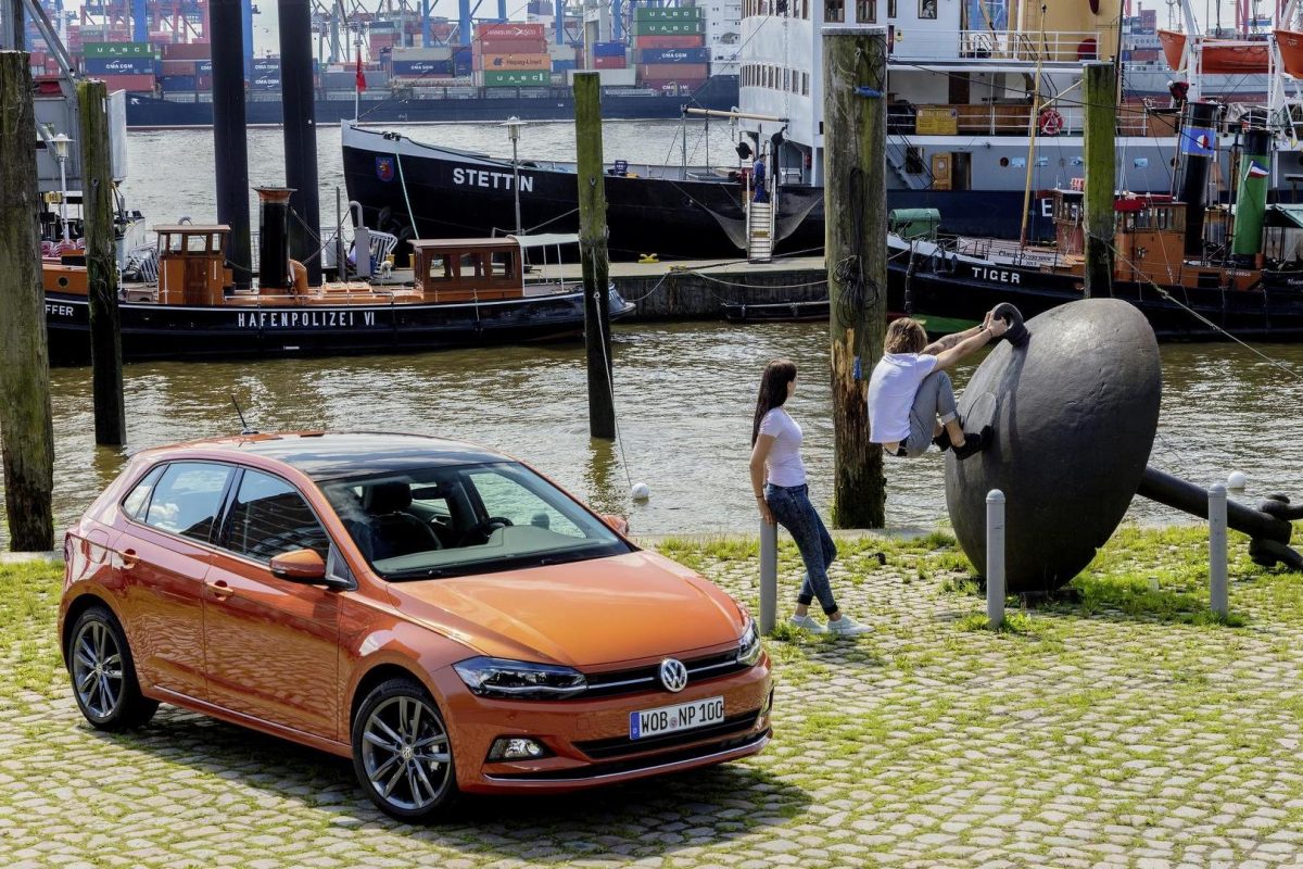 VOLKSWAGEN POLO V