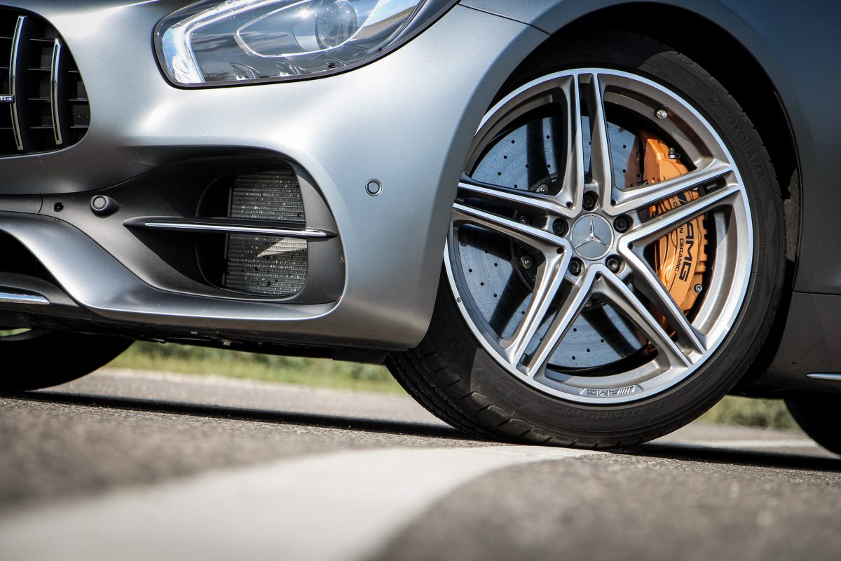 MERCEDES-AMG GT