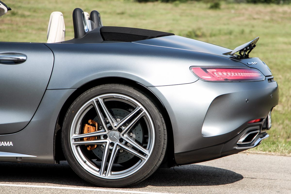 MERCEDES-AMG GT