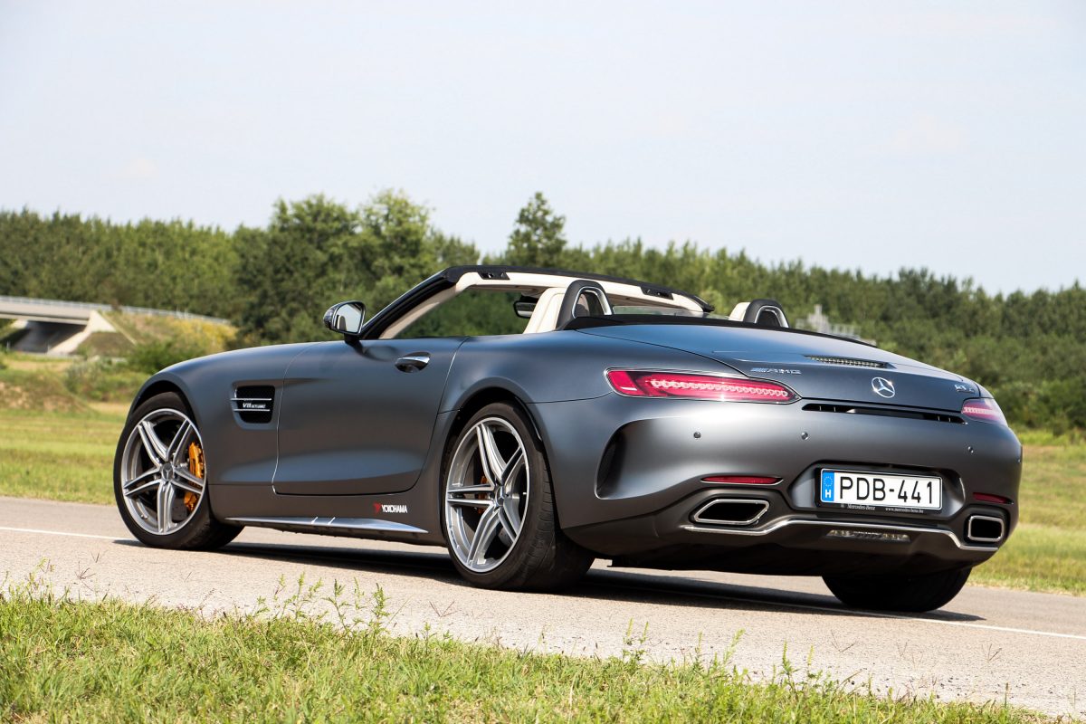 MERCEDES-AMG GT