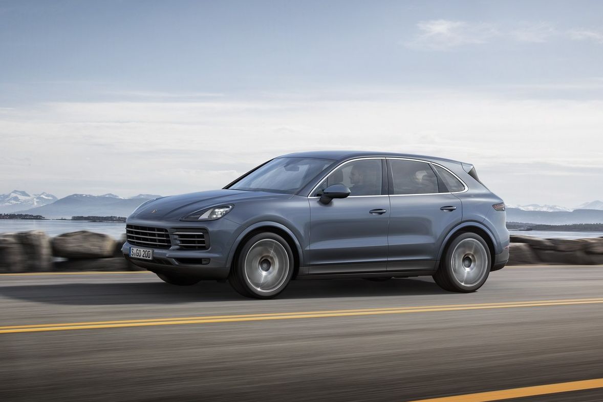 PORSCHE CAYENNE