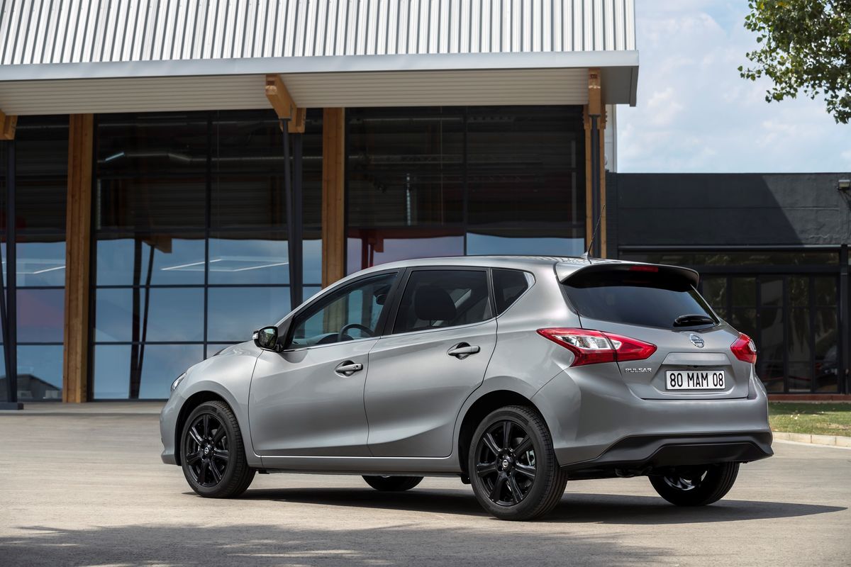 NISSAN PULSAR