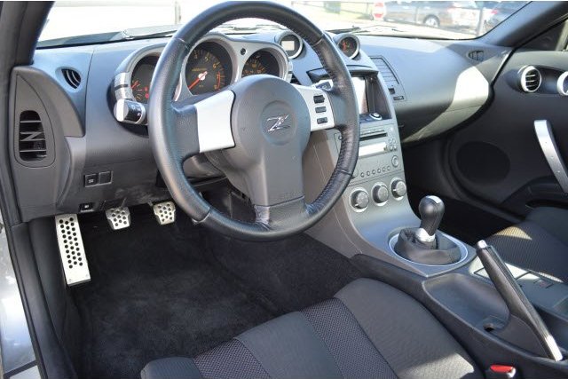 NISSAN 350 Z