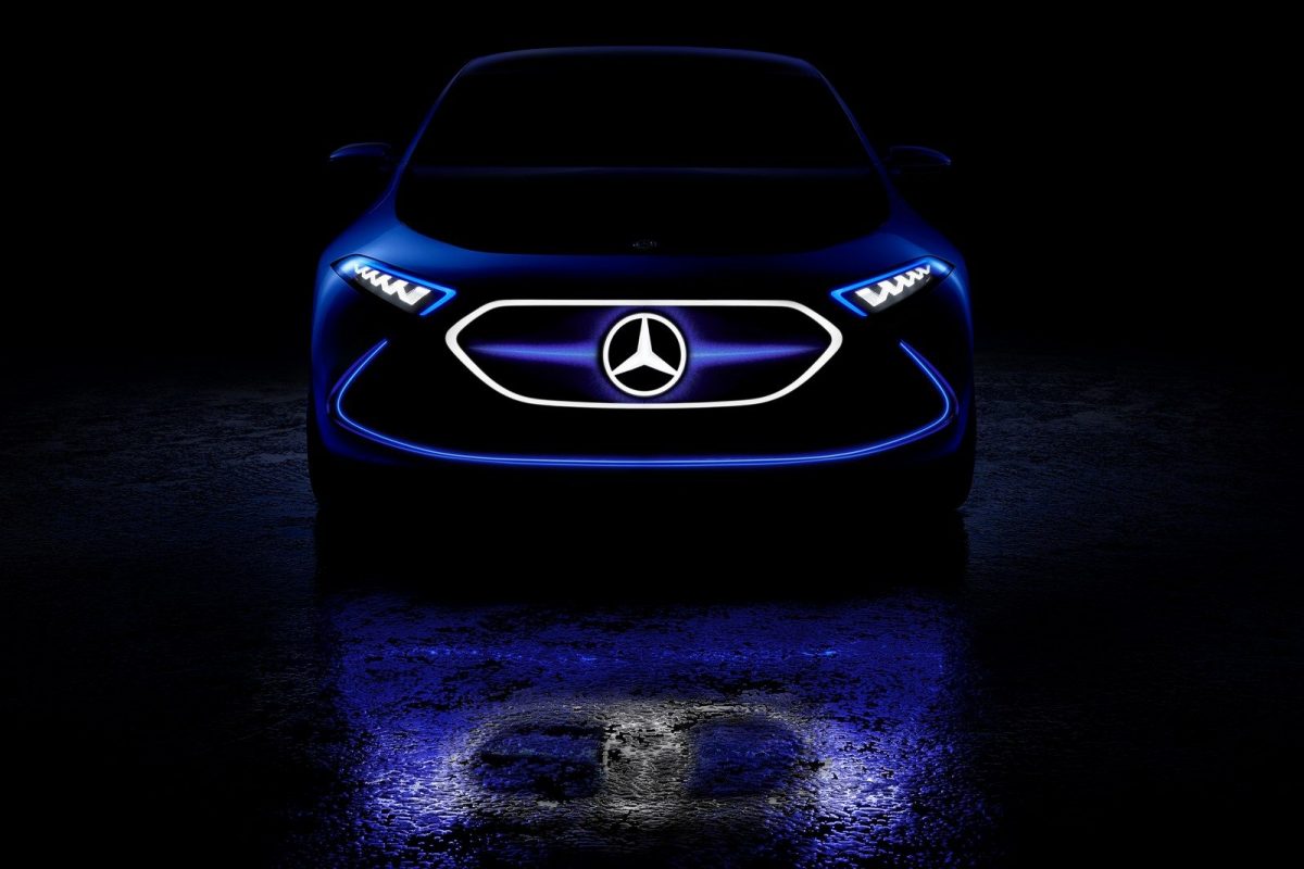 MERCEDES-BENZ