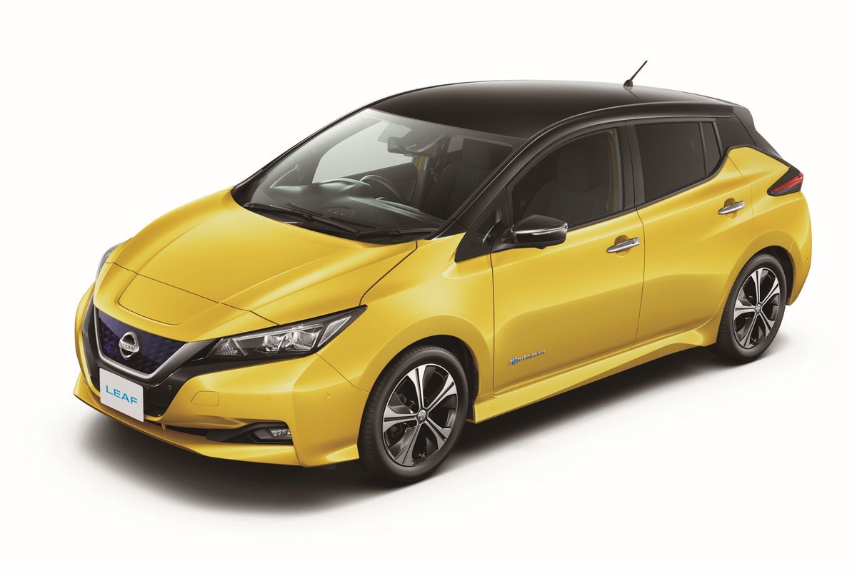 NISSAN LEAF